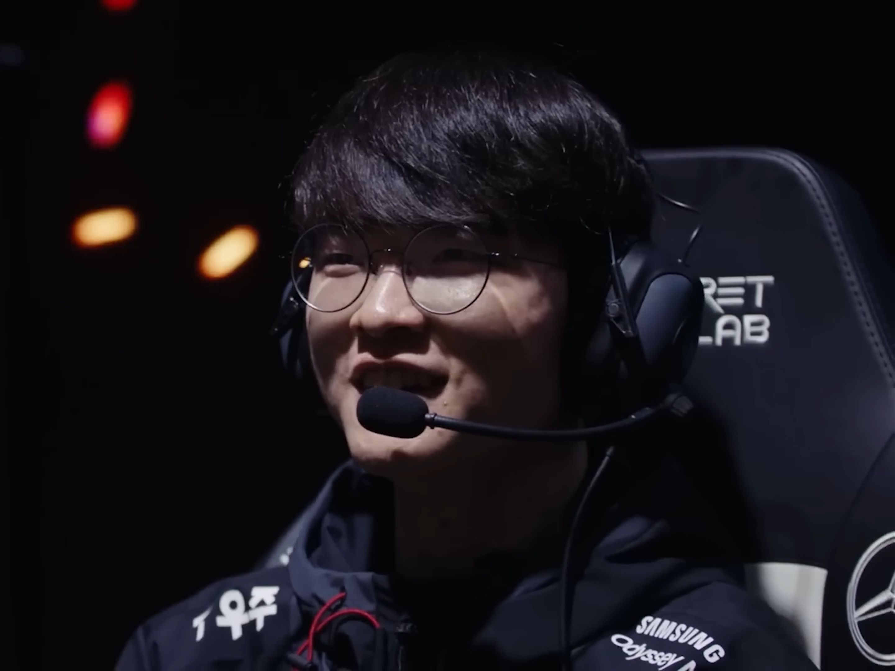 CSGO RA全员行李丢失，选手队服以及外设至今仍未找回
