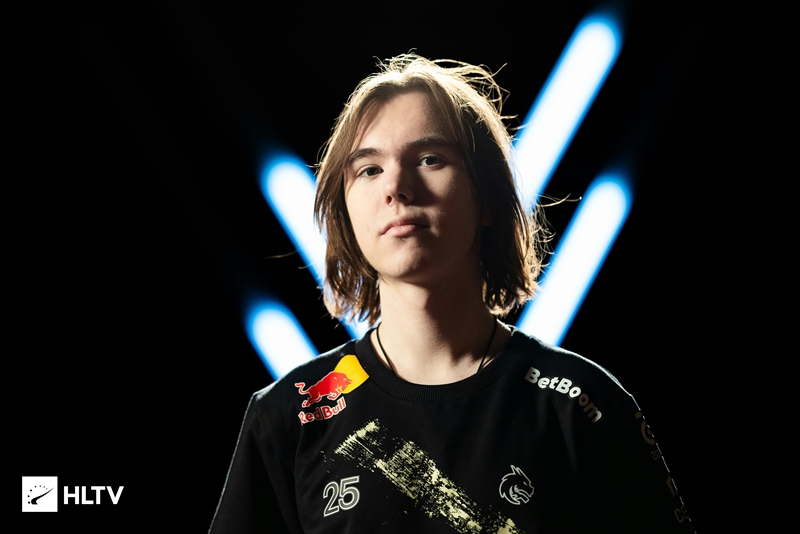 推倒重来，G2老板Carlos更推：祝三位选手一切顺利