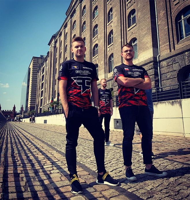 电竞世界杯官方公布LOL项目直邀战队：BLG、TES、GEN、T1等