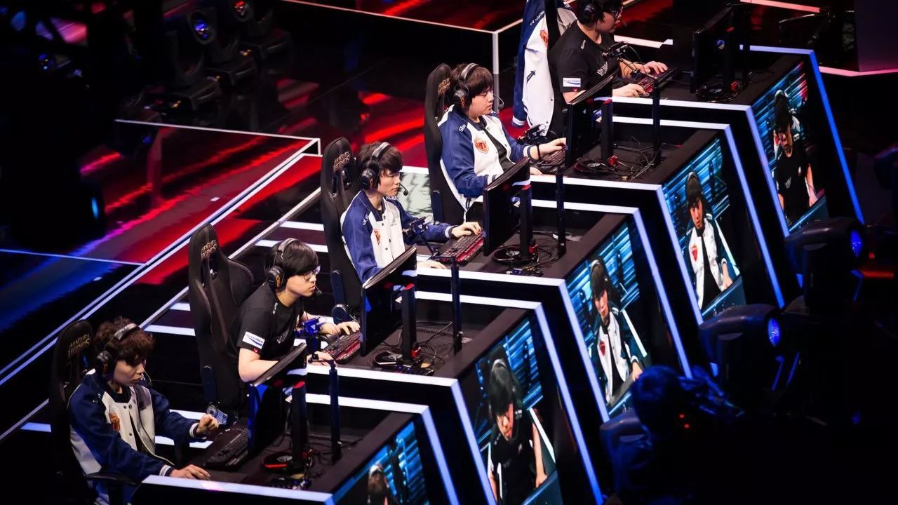 【赛前预告】2020KPL秋季赛11.15赛程，TTG vs DYG，eStarPro vs Hero久竞，QGhappy vs EDG.M