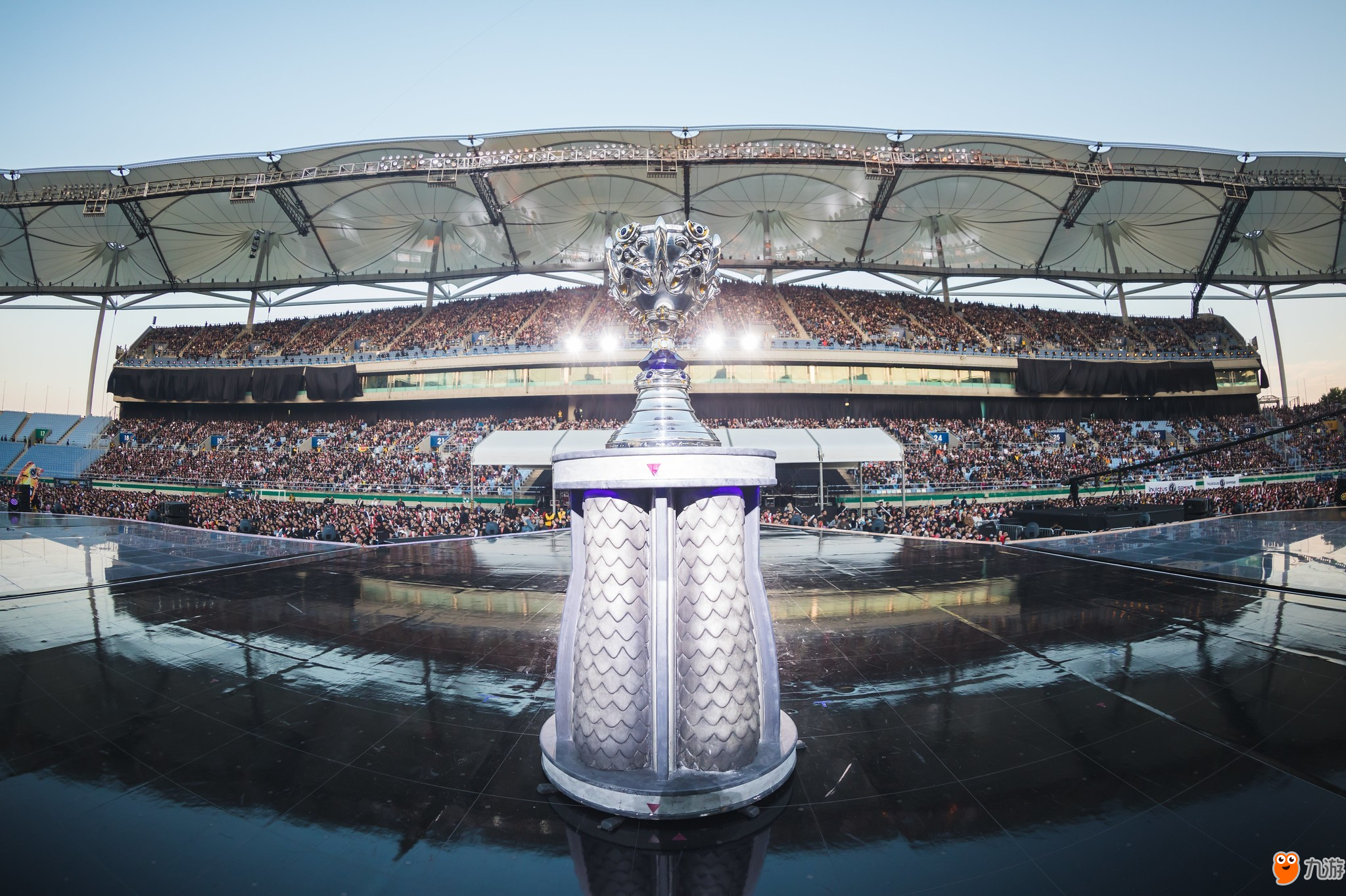 资讯葫芦岛狙神就带队职业选手吃鸡